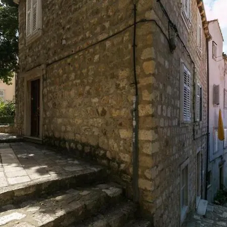 Shabby Chic Peline Old Town دوبروفينك